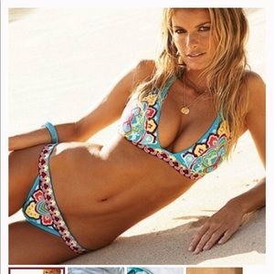 Boho Victoria’s Secret bikini. In shades of aqua.